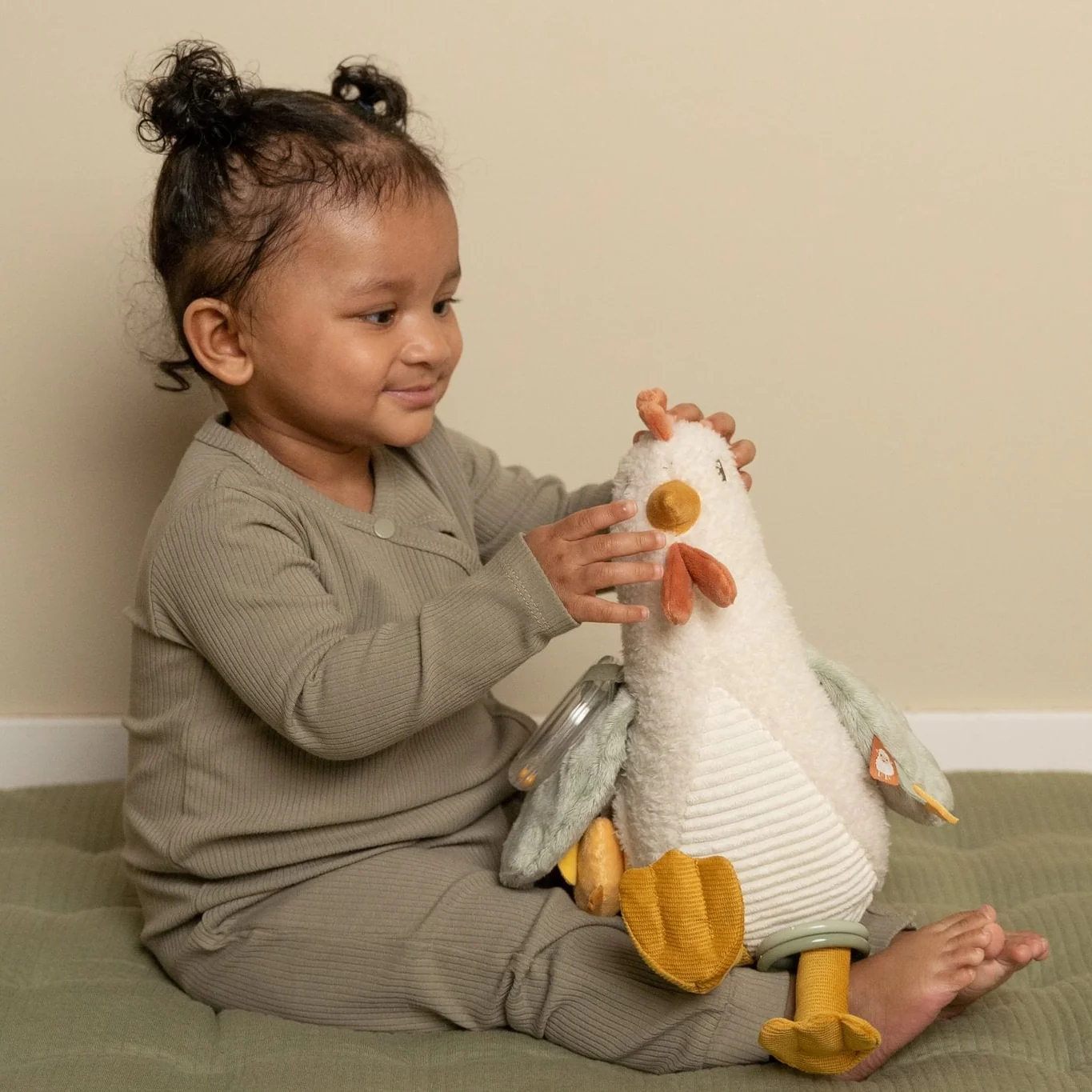 Soft Activity Chicken Plush Toy - Image 10