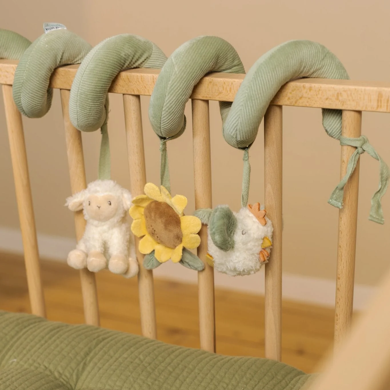 Soft Activity Spiral - Farm Animals - Image 7