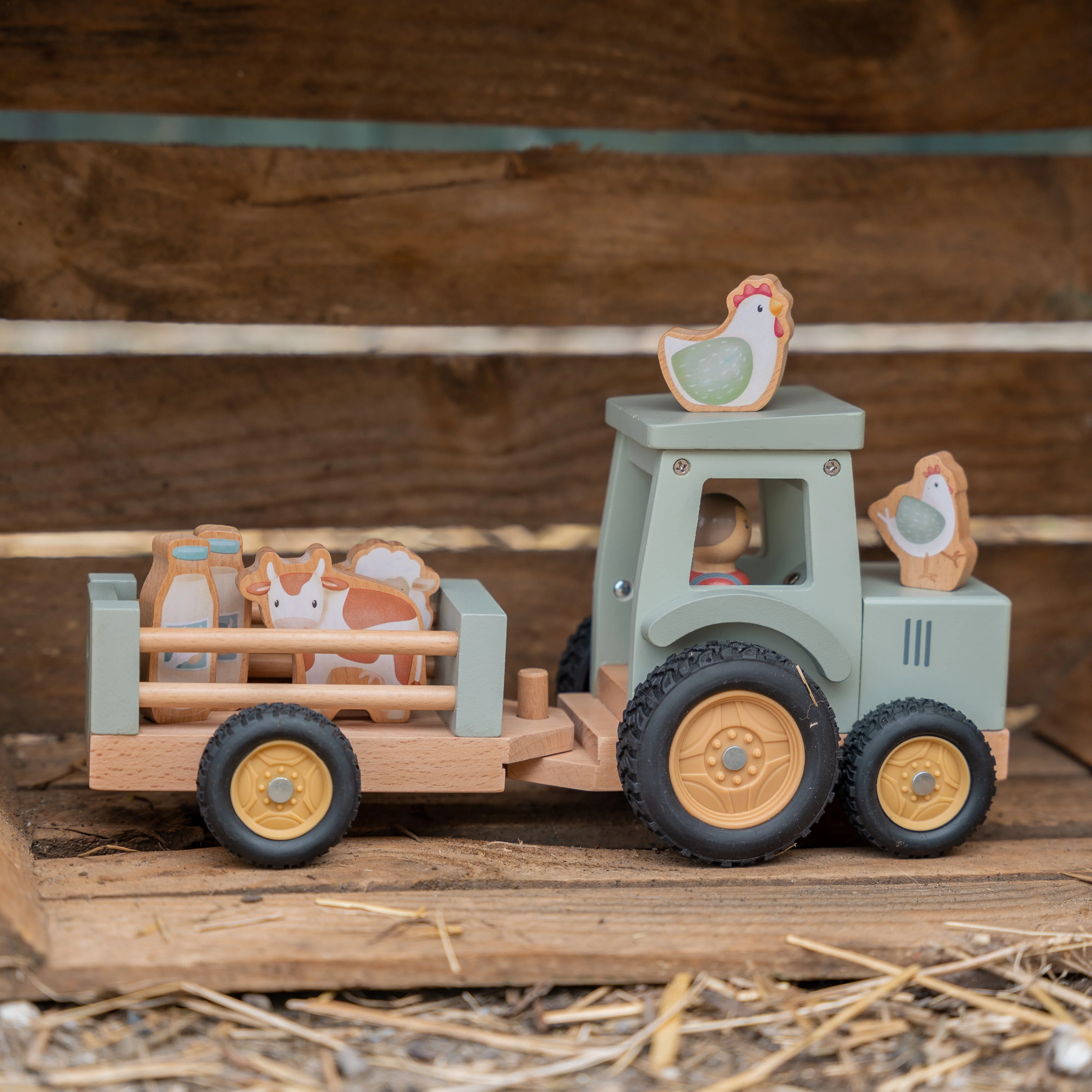 Wooden Tractor With Trailer - Image 8